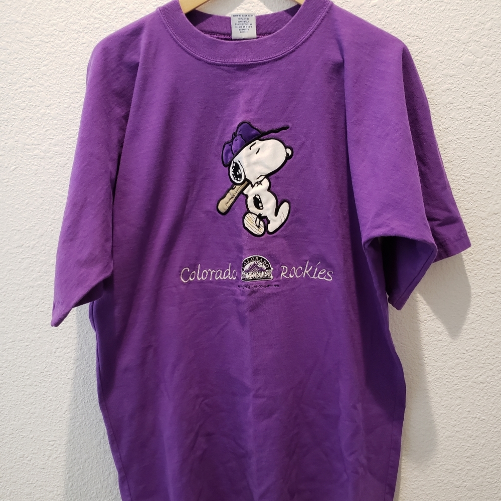 Vintage 90s Ultimate Sportswear Snoopy Colorado Rockies T Shirt Men's sz L